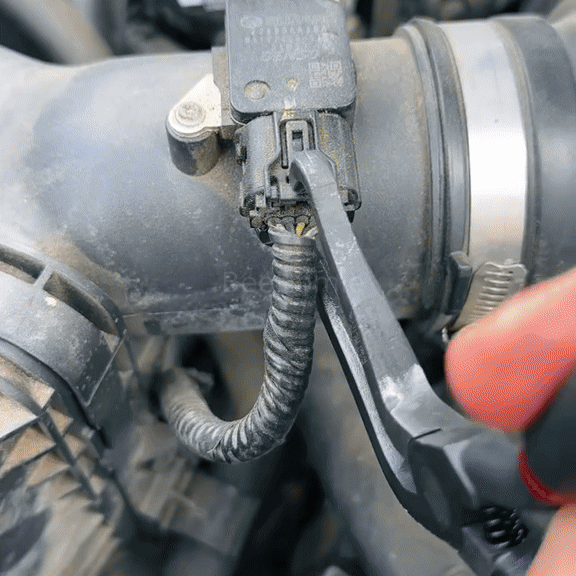 D60 PRO | The Unbreakable Connector Clip Remover